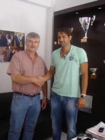 Παρουσιάστηκε από τα Τρίκαλα ο Πρόδρομος Νικολαΐδης