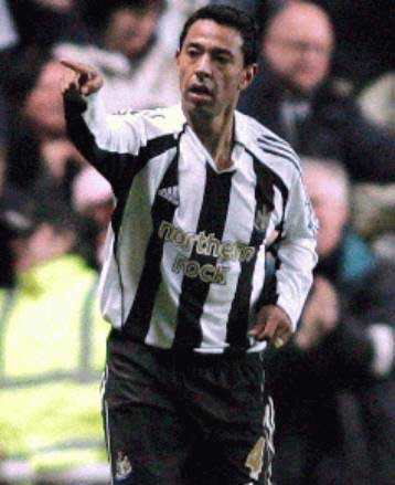 Μια ανάσα από την απόκτηση του Περουβιανού Σολάνο βρίσκεται η Λάρισα