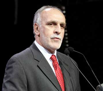 Ο Β. Σεβαστής μιλά για υποκρισία από πλευράς ΔΟΕ στο θέμα της Θάνου