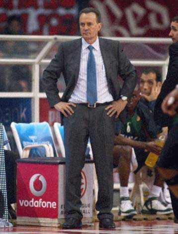 «Οι Έλληνες ξέρουν να… επιβιώνουν» δήλωσε ο Ρενέσες