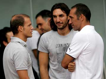 Ο Δώνης δεν υπολογίζει σε Κυργιάκο και Μπασινά για το ματς με την Ομόνοια