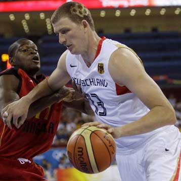 Η Γερμανία νίκησε και περιμένει την Ελλάδα, 100άρα από τις ΗΠΑ