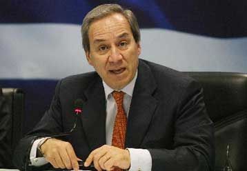 Στο 3,4% επιβραδύνθηκε ο ρυθμός ανάπτυξης της ελληνικής οικονομίας το δεύτερο τρίμηνο