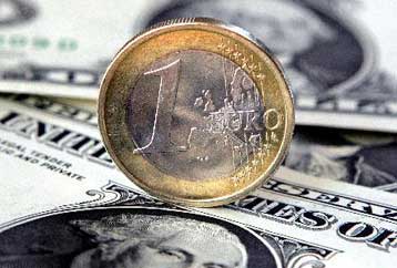 Σε υψηλό έξι μηνών το δολάριο έναντι του ευρώ