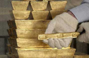 Σε χαμηλό τετραμήνου το πετρέλαιο, μεγάλη πτώση στα πολύτιμα μέταλλα