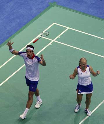 Λίγο πριν τους «8» στο μικτό διπλό, μονό και διπλό ανδρών του Μπάντμιντον