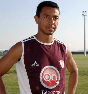 Σάστισε ο Σολάνο με την αποθεωτική υποδοχή από τους οπαδούς της Λάρισας