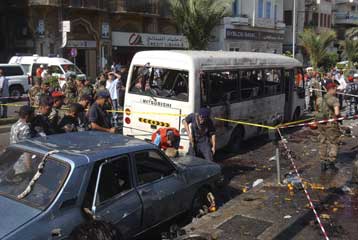 Τουλάχιστον 16 νεκροί από έκρηξη βόμβας με στόχο λεωφορείο στο Λίβανο