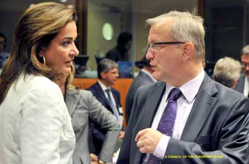 Η κρίση στον Καύκασο δεν πρέπει να συνεχιστεί, τονίζει η Ντόρα Μπακογιάννη