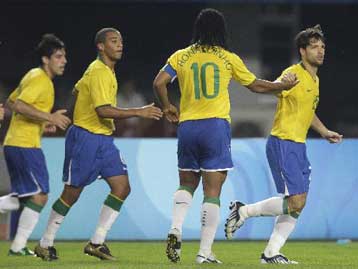 Ελαμψε η «Σελεσάο» του… Ντιέγκο, αλλά και η Αργεντινή