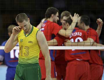 Σούπερ νίκη της Ρωσίας με 3-1 σετ τη Βραζιλία, οι Αμερικανοί λύγισαν τους Βούλγαρους