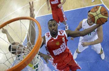 Η Λιθουανία «κάρφωσε» τη Ρωσία με 86-79, εντυπωσιακή και η Αργεντινή