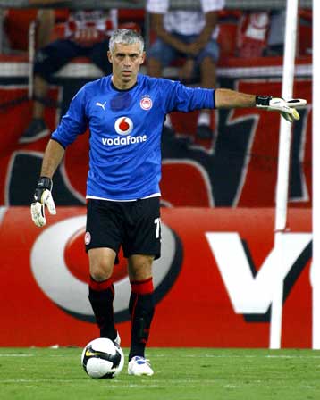 Νοκ άουτ για μία εβδομάδα ο Νικοπολίδης, «στρίβει» ο Ντιόγκο