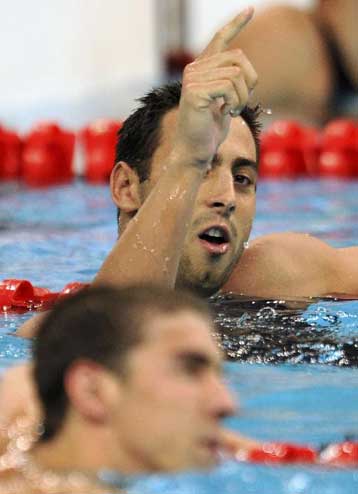 Ο Σέρβος Τσάβιτς νίκησε τον Φελπς στα προημιτελικά των 100μ. πεταλούδα