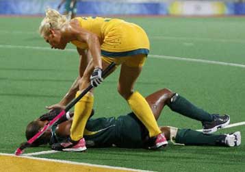 Εντυπωσιάζουν Αυστραλία και Γερμανία στο χόκεϊ επί χόρτου