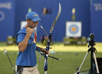 Ο Ουκρανός Ρούμπαν πανηγύρισε το χρυσό στην τοξοβολία