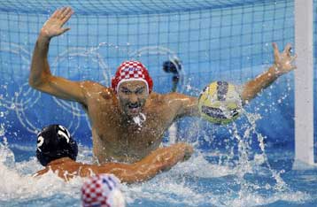 Μεγάλη νίκη των ΗΠΑ επί της Κροατίας με 7-5, τρόμαξε την Ουγγαρία η Αυστραλία