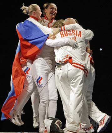 Στις Ρωσίδες το χρυσό του ομαδικού ξίφους ασκήσεων