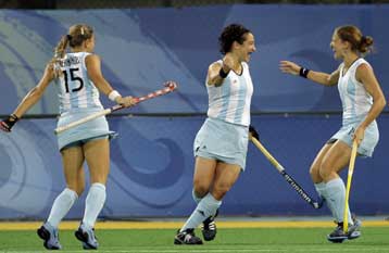 Η Αργεντινή συνέτριψε τη Γερμανία στο ντέρμπι του χόκεϊ γυναικών