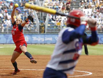 Αήττητες από το… 2000 παραμένουν οι ΗΠΑ στο σόφτμπολ