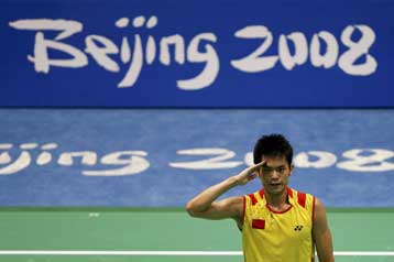 Ο «Σούπερ Νταν» κατέκτησε το χρυσό μετάλλιο στο μπάντμιντον