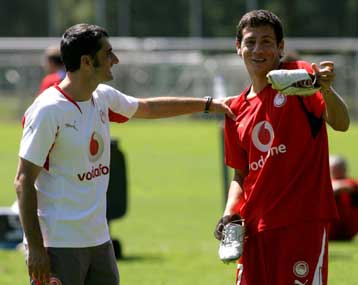 Ντάρκο, Γκαλέτι στη διάθεση του Βαλβέρδε που ετοιμάζει Λέτο, Ντουντού