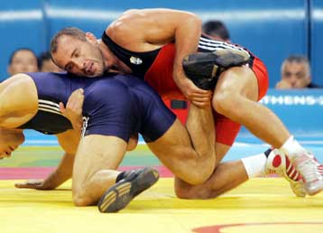 «Ποδαρικό» με τον Καναδό Γκέντρι, ο Μπεντινίδης