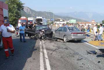 Επτά νεκροί σε δύο τροχαία σε λιγότερο από 24 ώρες