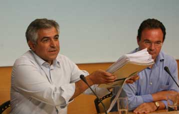 Στην αντεπίθεση ο Μ.Καρχιμάκης με νέες βολές κατά του Γ.Αλογοσκούφη