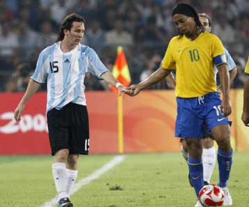 Οταν ο Μέσι νίκησε τον «Ρόνι»… πήγε τελικό