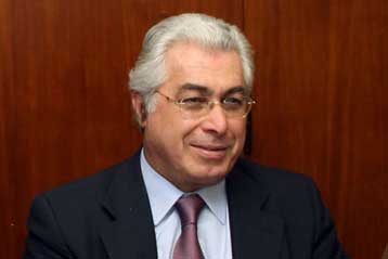 Ανεξαρτητοποίηση υποδεικνύουν ανοιχτά στον Αρ.Παυλίδη κυβερνητικά στελέχη