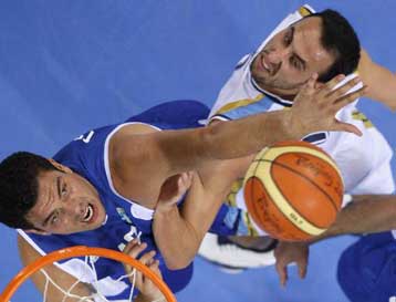 Η πικρή γεύση του Κώστα Τσαρτσαρή και η τρίποντη απειλή του Παπαλουκά