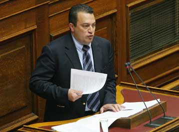 Φθινόπωρο κινητοποιήσεων στην Παιδεία, με αιχμή τα Κέντρα Ελεύθερων Σπουδών