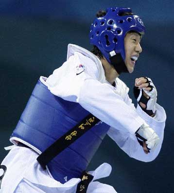 Οι Ν. Κορεάτες εντυπωσίασαν στα -68 και -57 κιλά ανδρών και γυναικών αντίστοιχα