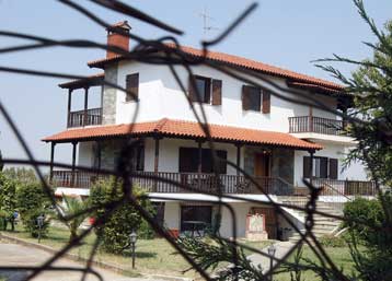 Ολόκληρο οπλοστάσιο βρέθηκε στο κρησφύγετο του Β.Παλαιοκώστα