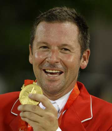 Χρυσό για τον Καναδό Λαμάζ στην υπερπήδηση εμποδίων μετά από μπαράζ