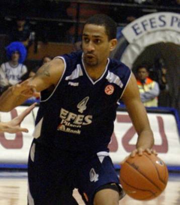 Έρχεται ο Νίκολας για την «πρώτη» του Παναθηναϊκού