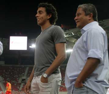 Και με τη βούλα «ερυθρόλευκος» ο Ντιόγκο, ανησυχία για Νικοπολίδη