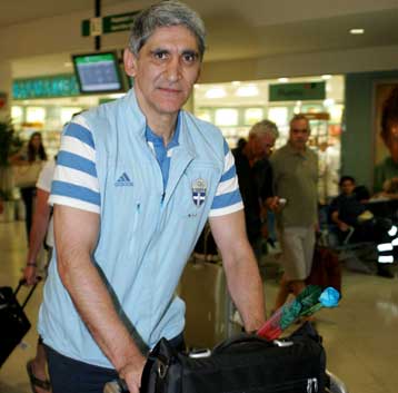 Γλυκόπικρη γεύση στην επιστροφή της Εθνικής, «ανοιχτό» το μέλλον του Γιαννάκη