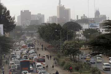 Σε φτωχογειτονιά του Ναϊρόμπι ζει ο ετεροθαλής αδελφός του Μπάρακ Ομπάμα