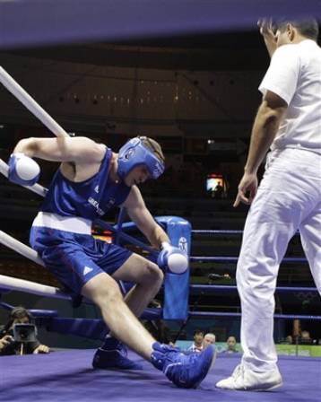 Φήμες για «στημένους» διαιτητές στους διεθνείς αγώνες πυγμαχίας