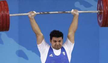 «Θετικός» ο Ουκρανός Ραζορόνοφ, στην 9η θέση των 105 κιλών ο Κουρτίδης