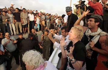 Μήνυμα ειρήνης και ελευθερίας από τους ακτιβιστές που «έσπασαν» τον αποκλεισμό της Γάζας