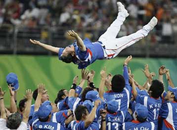 Η Νότια Κορέα νίκησε την Κούβα και πήρε το χρυσό στο Μπέιζμπολ