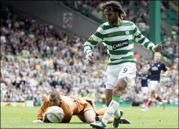 «Χτύπησε» δις ο Sam στη νίκη της Σέλτικ επί της Φόλκερκ