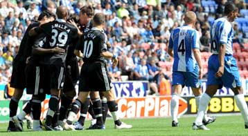 Έκανε το «2Χ2» η Τσέλσι, έσπασε το ρόδι η Μάντσεστερ Σίτι