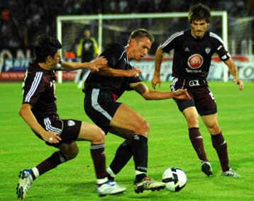 Ήττα από την Καβάλα στο τελευταίο τεστ, απογοητευμένος ο Ουζουνίδης