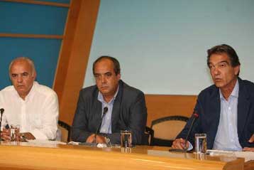 Για μεθοδευμένη απαξίωση της Ολυμπιακής κατηγορεί την κυβέρνηση το ΠΑΣΟΚ