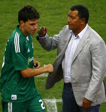 Επιστροφή Παναθηναϊκού στο Τσάμπιονς Λιγκ με… σοβαρό επεισόδιο Τεν Κάτε-Μάντζιου