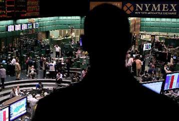 Κάτω από τα 114 δολάρια υποχωρεί το πετρέλαιο